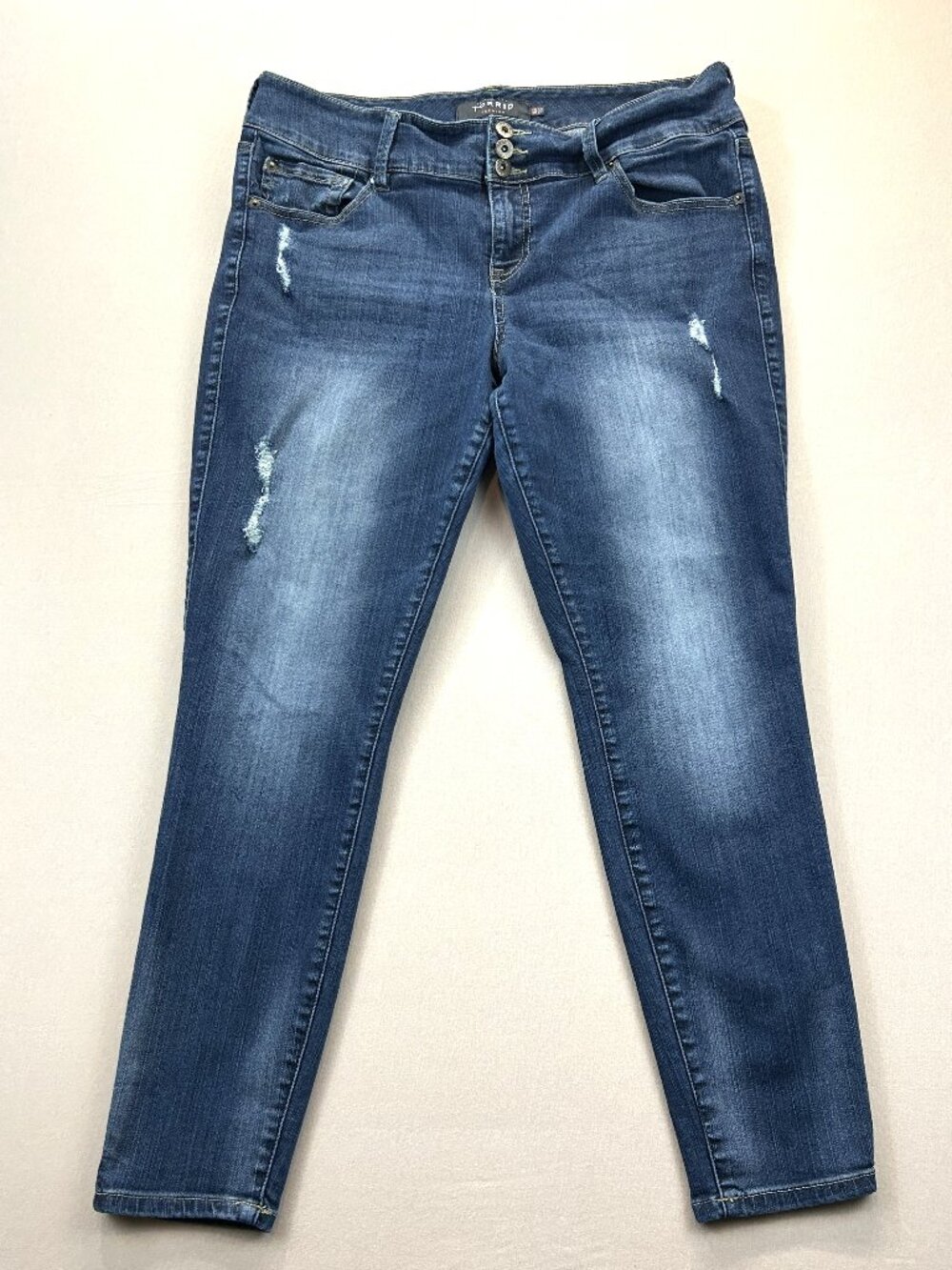 Torrid Premium Jeans Womens Size 16 Blue Denim Mid Rise Jegging Stretch